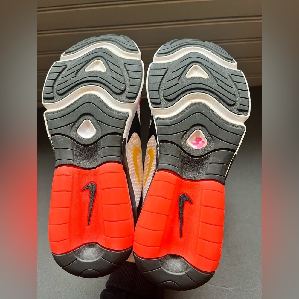Nike Air Max 200 Low Size 5Y (GS) Kids Athletic Shoes - Picture 7 of 9